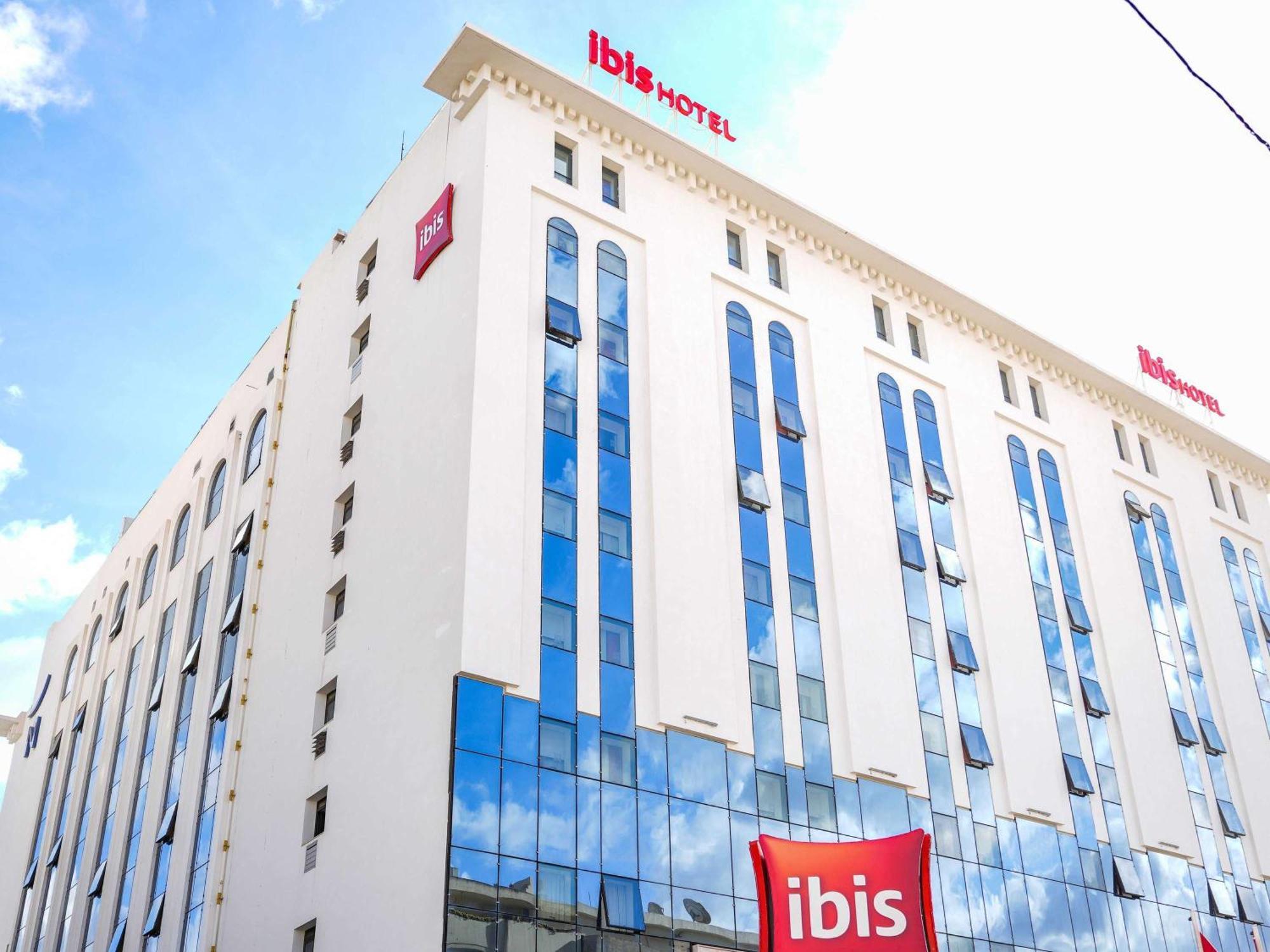 Ibis Tunis Hotel Exterior foto